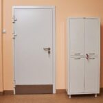 Двери рентгенозащитные однопольные